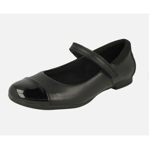 Clarks Girl's Scala Gem Y Ballet Flats size 5.5